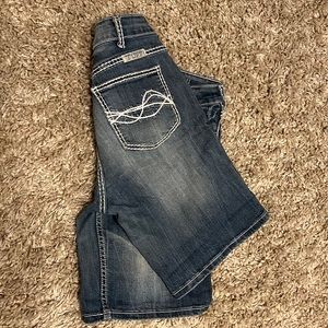 Cowgirl stuff Bermuda shorts